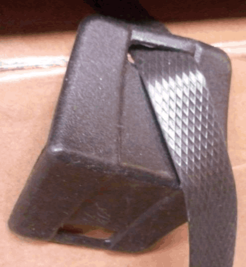 出廠驗(yàn)貨(圖16) 出廠驗(yàn)貨(圖16)