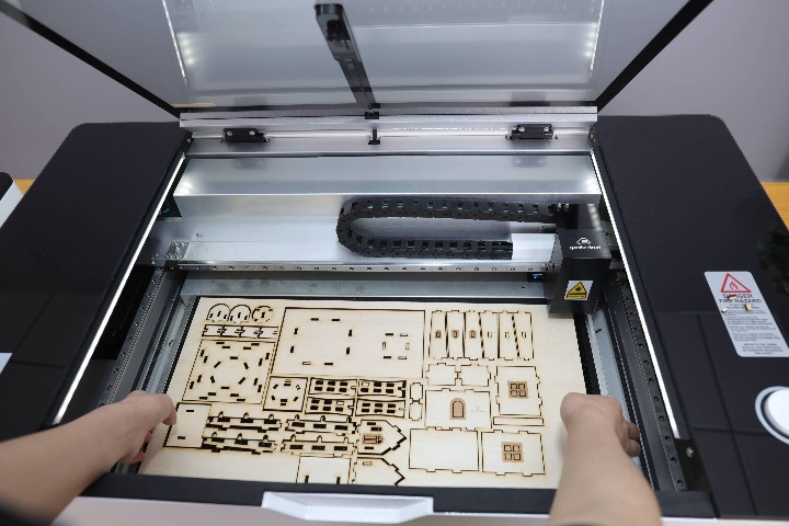 激光雕刻機(jī)出口美國有限制嗎？(圖1)